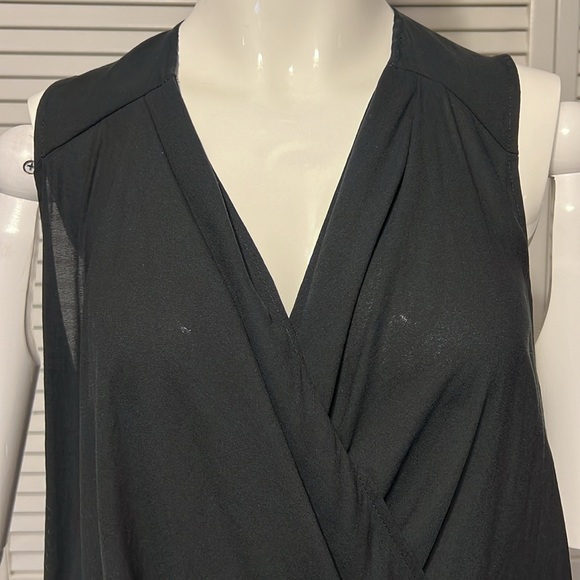 Free People Women’s Top very nice and clean Size Medium Color Black - Picture 2 of 11